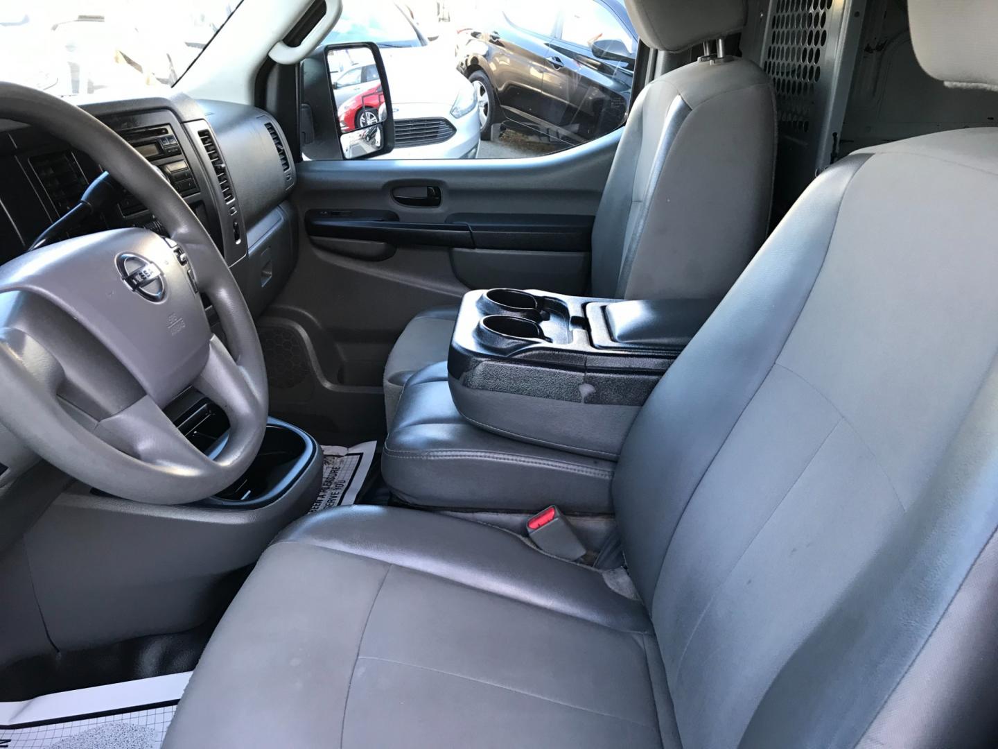 2015 White Nissan NV Cargo S (1N6BF0LX6FN) with an 4.0 V6 engine, Automatic transmission, located at 577 Chester Pike, Prospect Park, PA, 19076, (610) 237-1015, 39.886154, -75.302338 - Photo#8